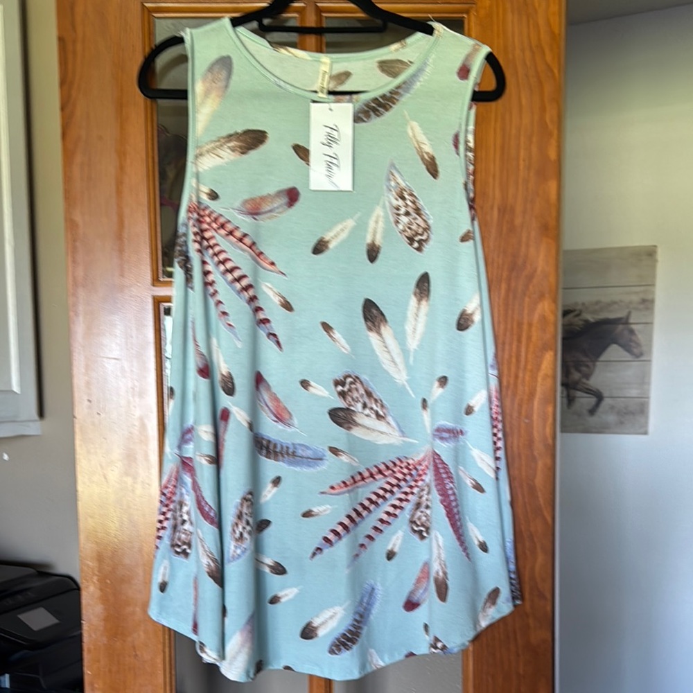 Beeson River Green Sleeveless Crew Neck Tank Top